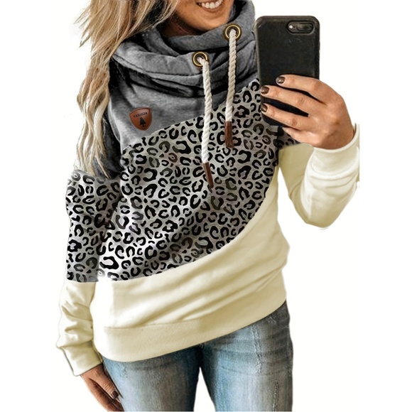 Plus Size Leopard Print Hoodie - Ultra-Comfortable Casual Style with Long Sleeve - Picture 1 of 4